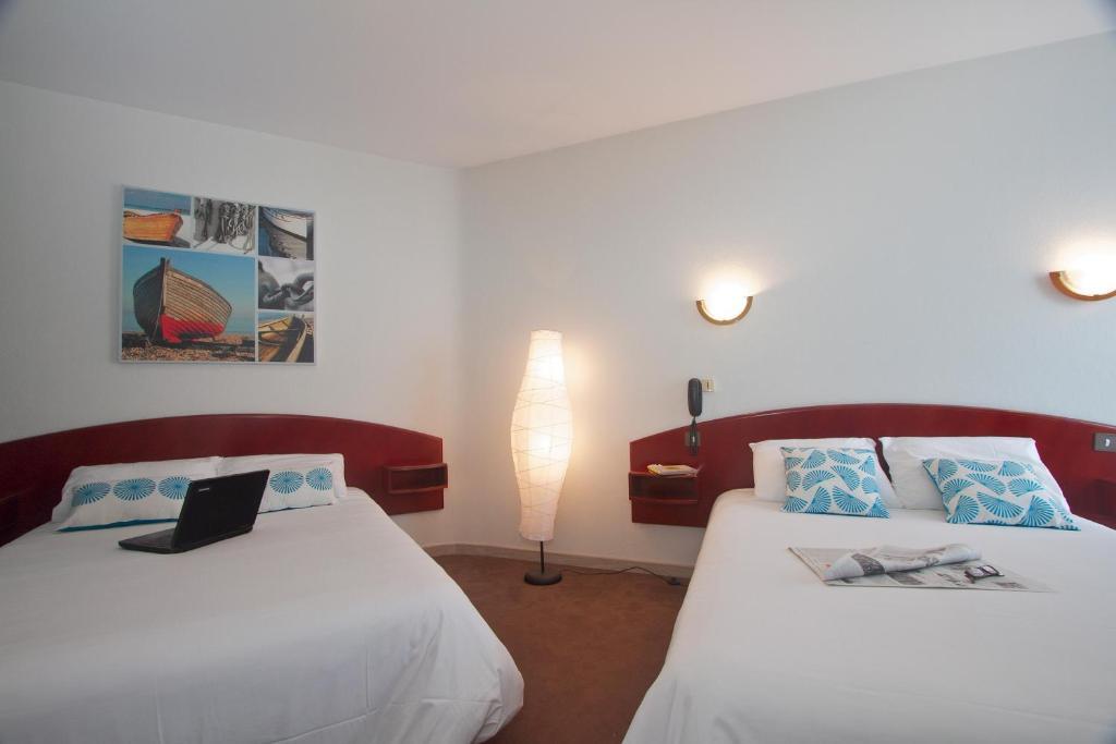 Hotel Le Ty-Lann Saint-Avé Extérieur photo