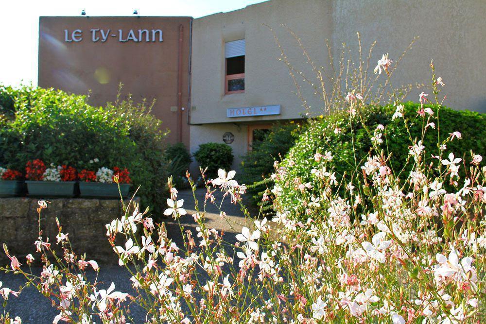 Hotel Le Ty-Lann Saint-Avé Extérieur photo